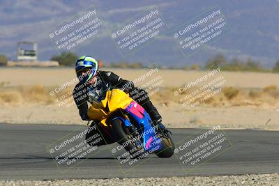 media/Feb-13-2022-SoCal Trackdays (Sun) [[c9210d39ca]]/Turn 16 (145pm)/